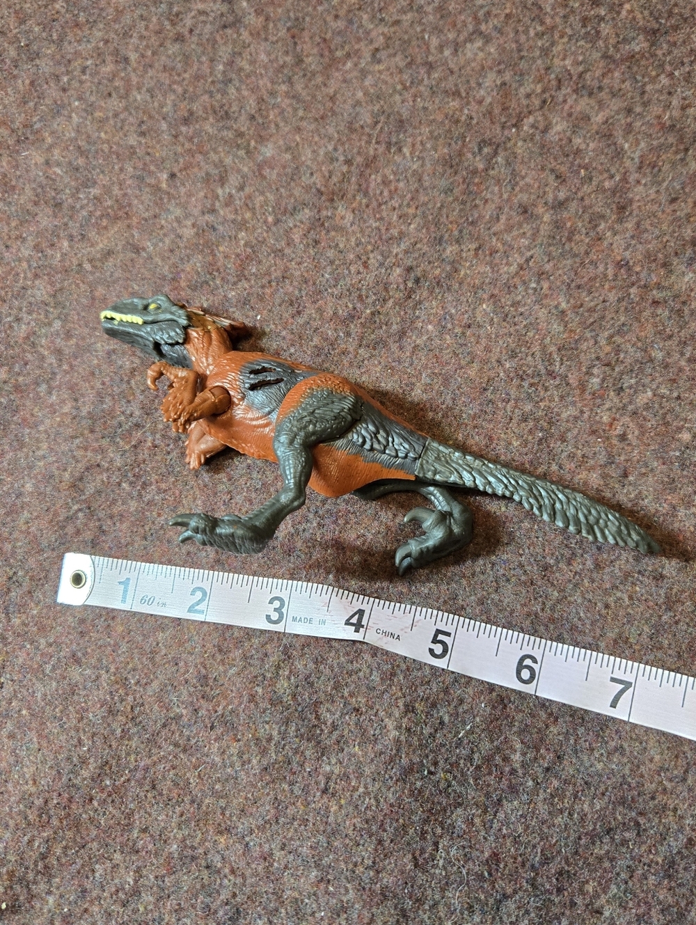 Jurassic World Dominion Extreme Damage Pyroraptor Dinosaur Action Figure